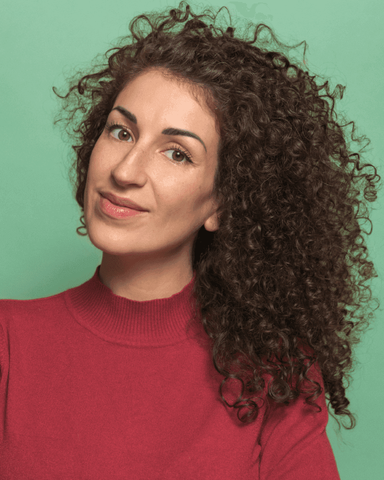 wydiane khaoua astrology coach